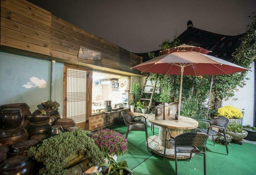 غرفة عائلية, Hanok Story Guesthouse