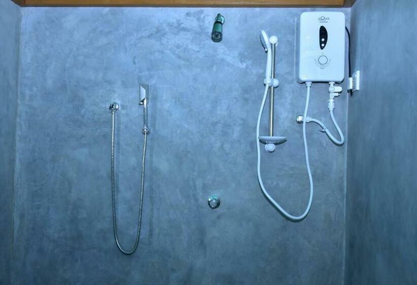 اتاق استاندارد, Jungle View River Camping