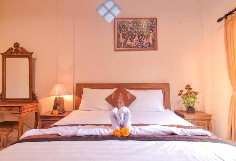 带阳台的豪华间, Kamar Suci House