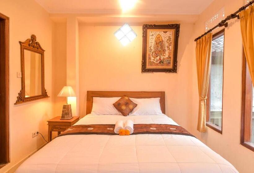 豪华房间, Kamar Suci House