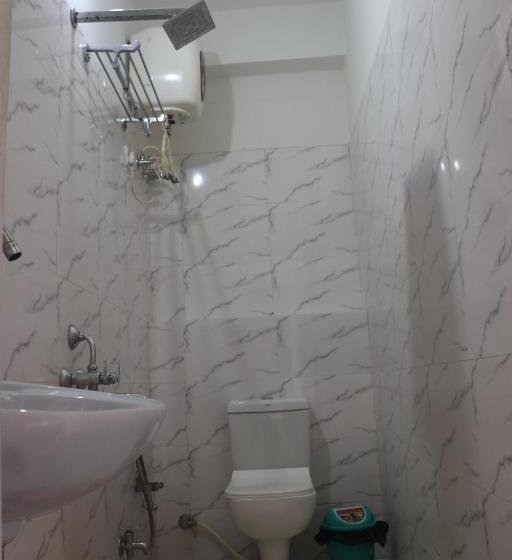 バルコニー付きデラックスルーム, Shiv Palace