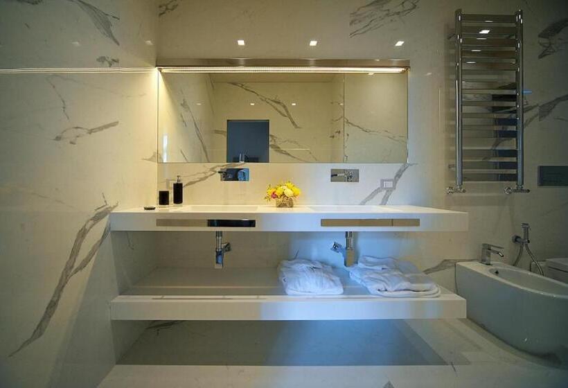 סוויטה אקזקיוטיב, Vittoriano Luxury Suites