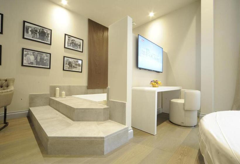 סוויטת ג'וניור, Vittoriano Luxury Suites