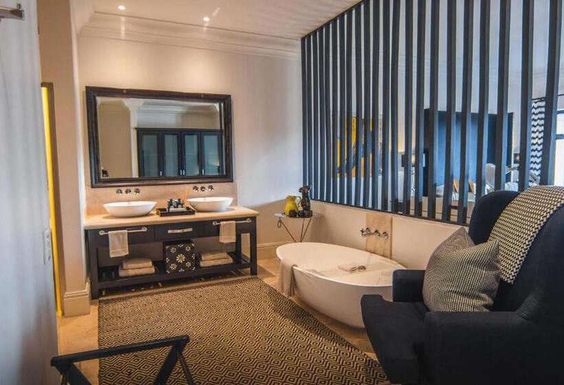 جناح مزوَّد بشرفة, Santé Wellness Retreat & Spa