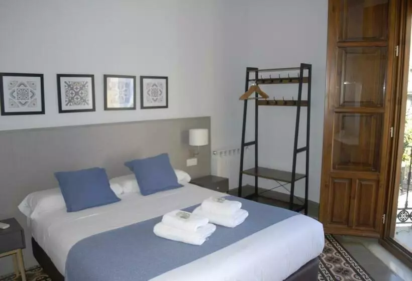 Camera Standard, La Perla Granada Suites