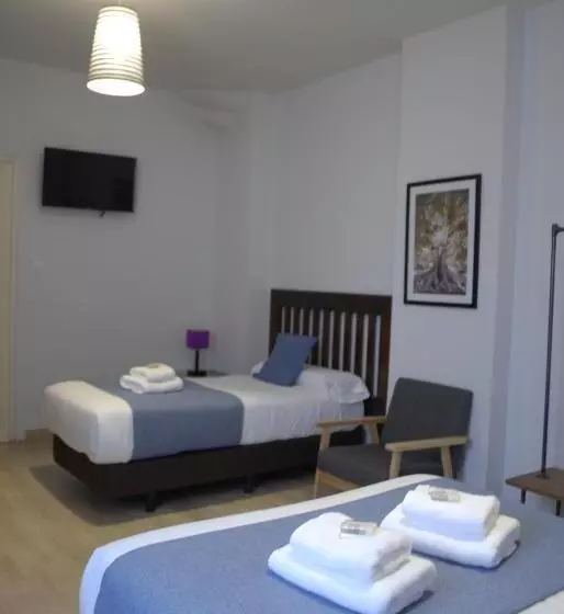 Camera Tripla Superiore, La Perla Granada Suites