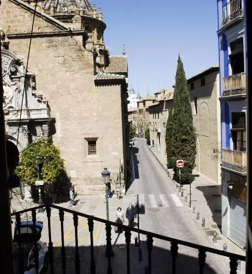 Camera Tripla Superiore, La Perla Granada Suites