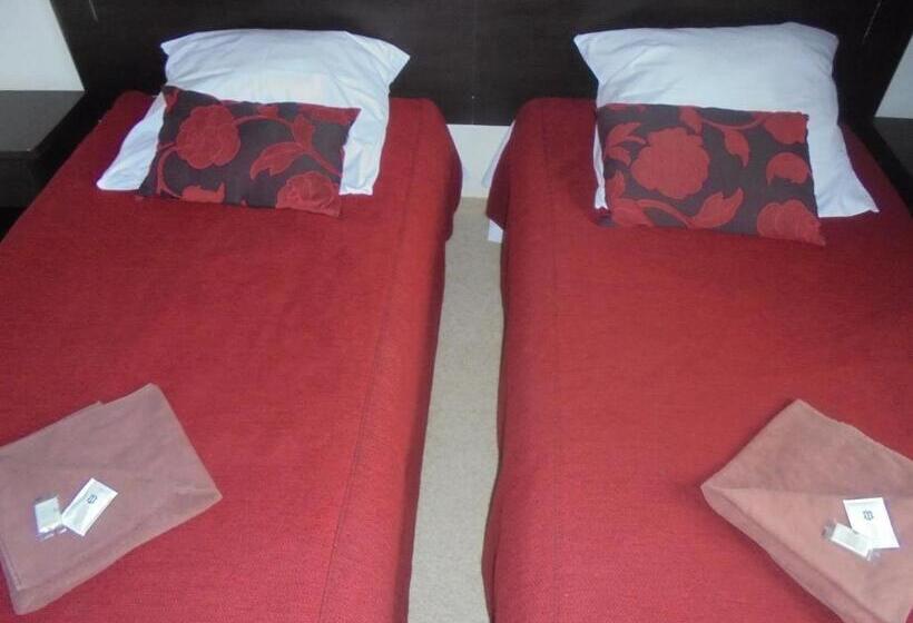 스탠다드 룸, Altamira