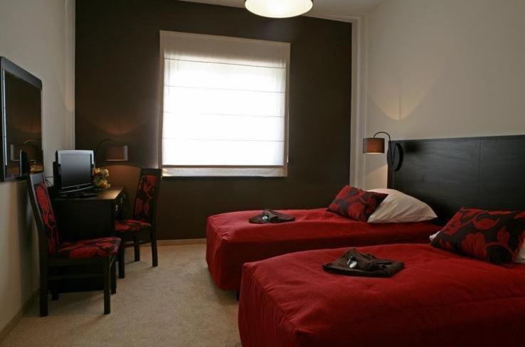 패밀리 룸, Altamira