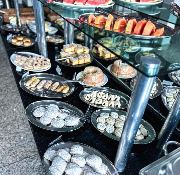 Standard Enkeltværelse, Anápolis