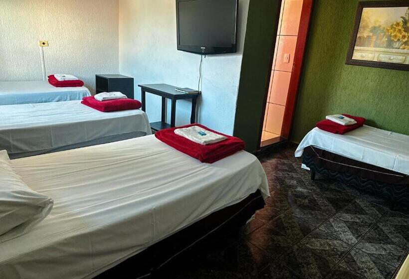 Standard 3 Pers. Værelse, Anápolis