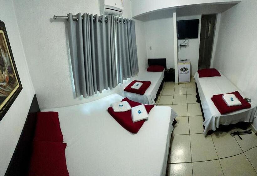 Standard 3 Pers. Værelse, Anápolis