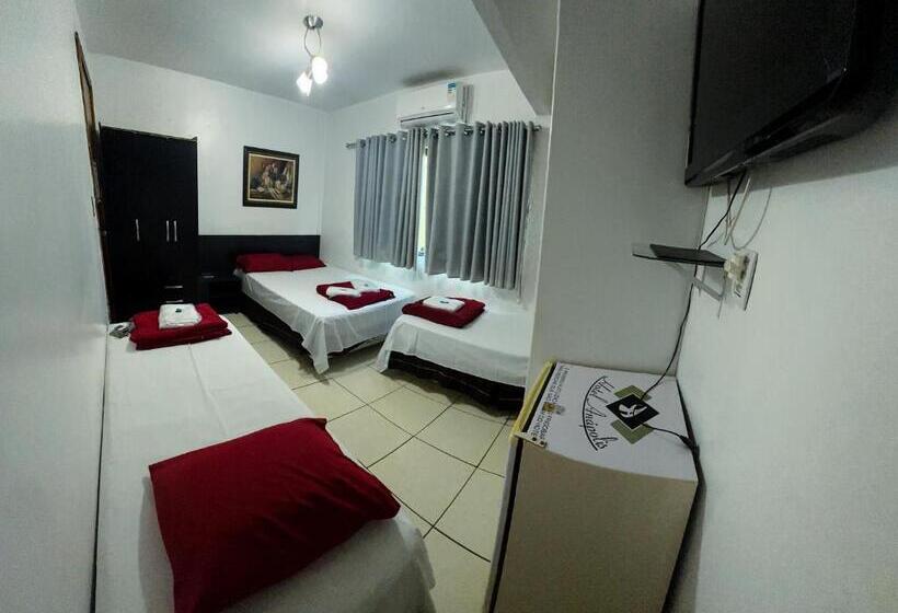 Standard 3 Pers. Værelse, Anápolis