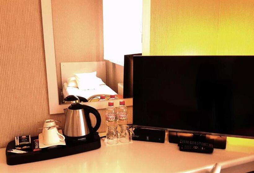 اتاق استاندارد یک نفره, Centrum25