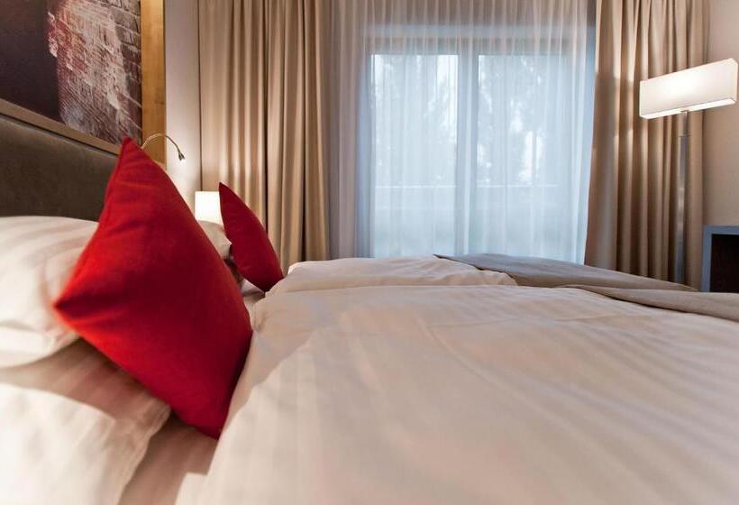 コンフォートルーム, Forza