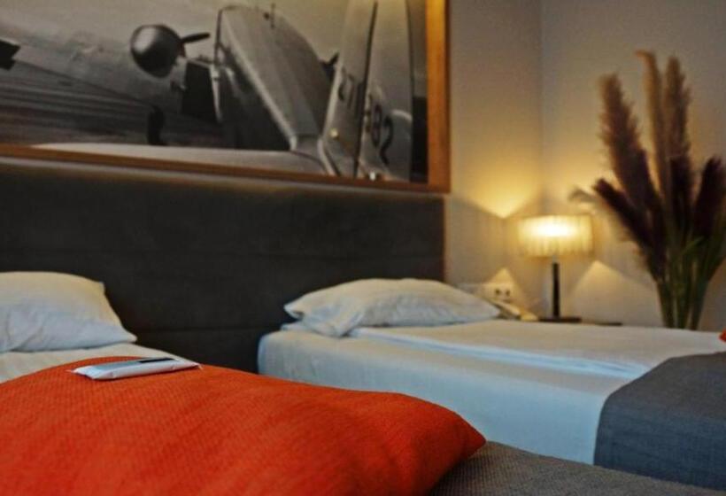 コンフォートルーム, Forza