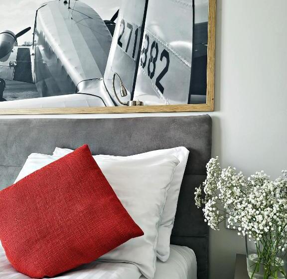 デラックスルーム, Forza