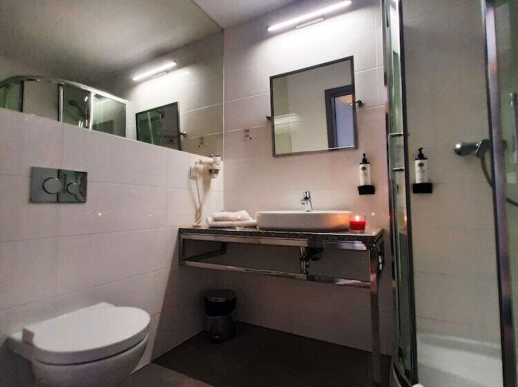 Quarto Comfort, Forza