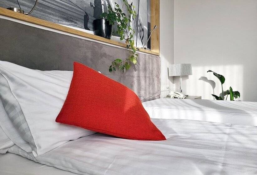 コンフォートルーム, Forza