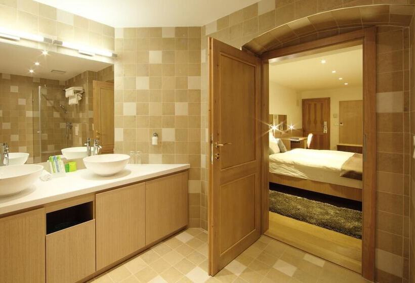 スタンダードルーム, Historia Malomkert