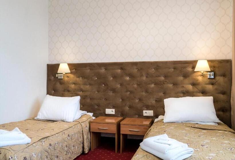 غرفة قياسية, Karczówka