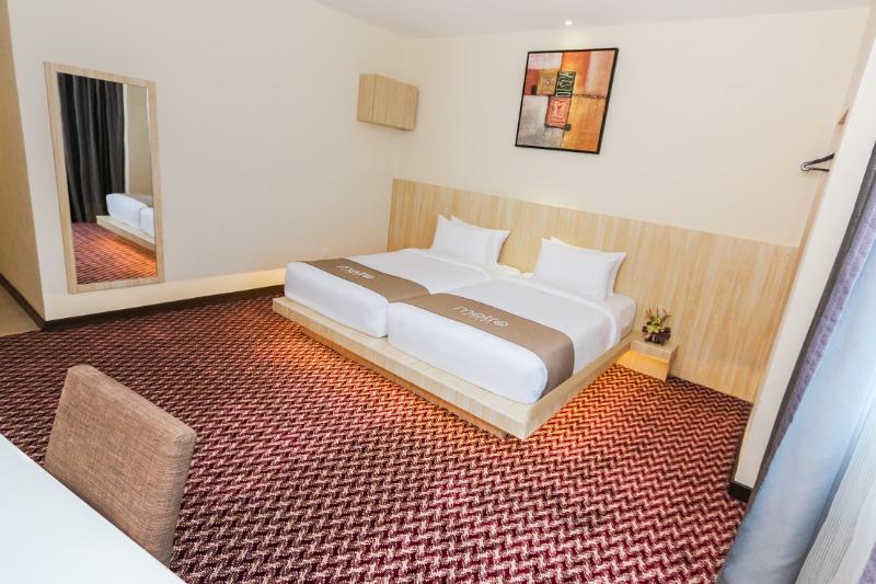 اتاق لوکس, Metro