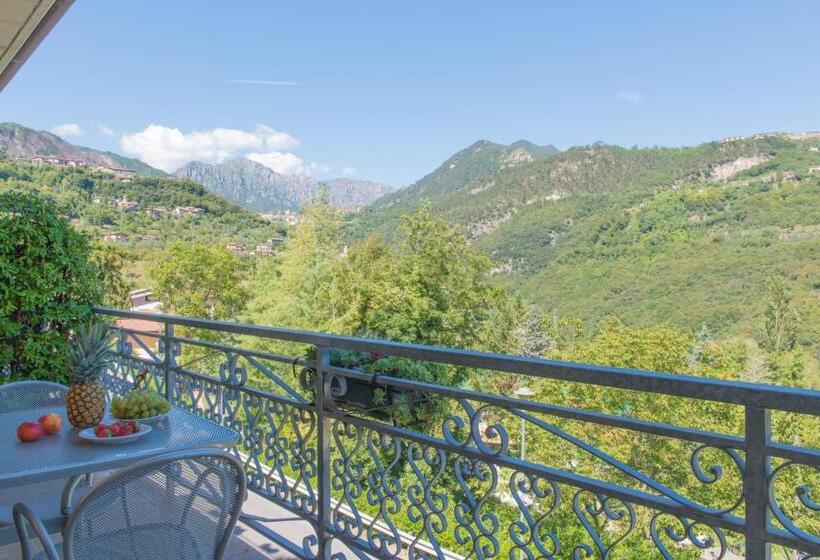 דירת דלוקס 2 חדרי שינה, Residence Terry