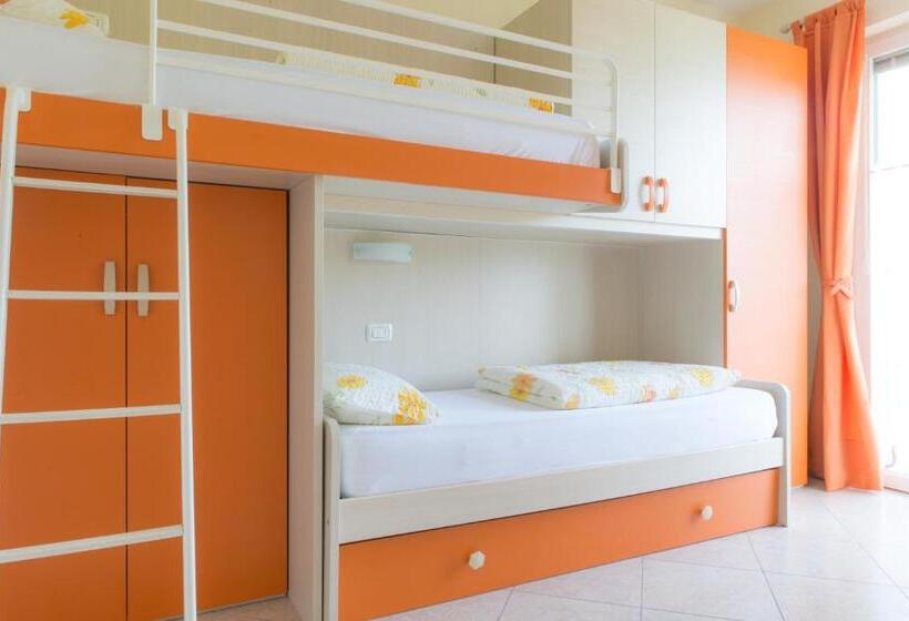 דירת דלוקס 2 חדרי שינה, Residence Terry