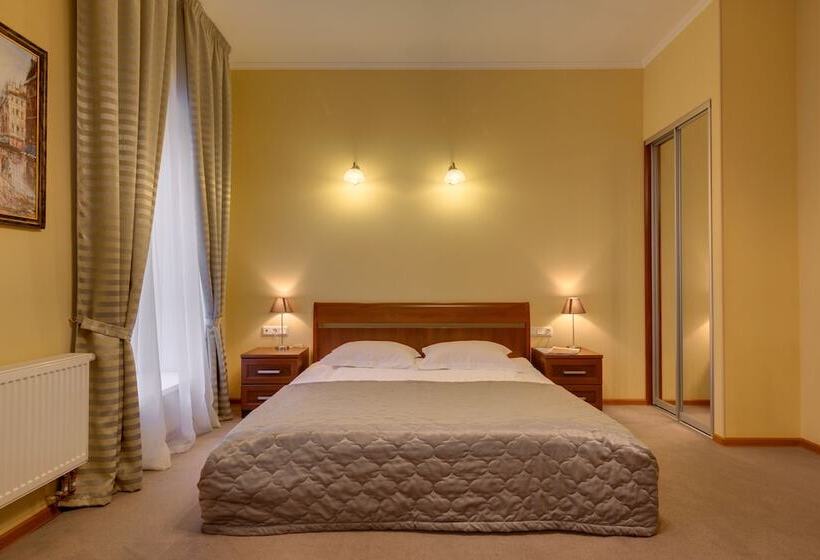 컴포트 룸, Sonata On Nevsky 11