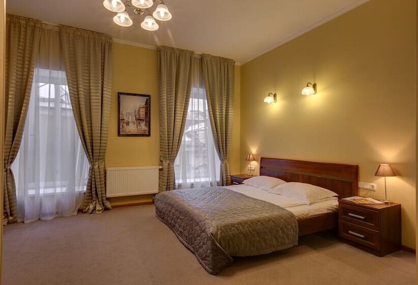 컴포트 룸, Sonata On Nevsky 11