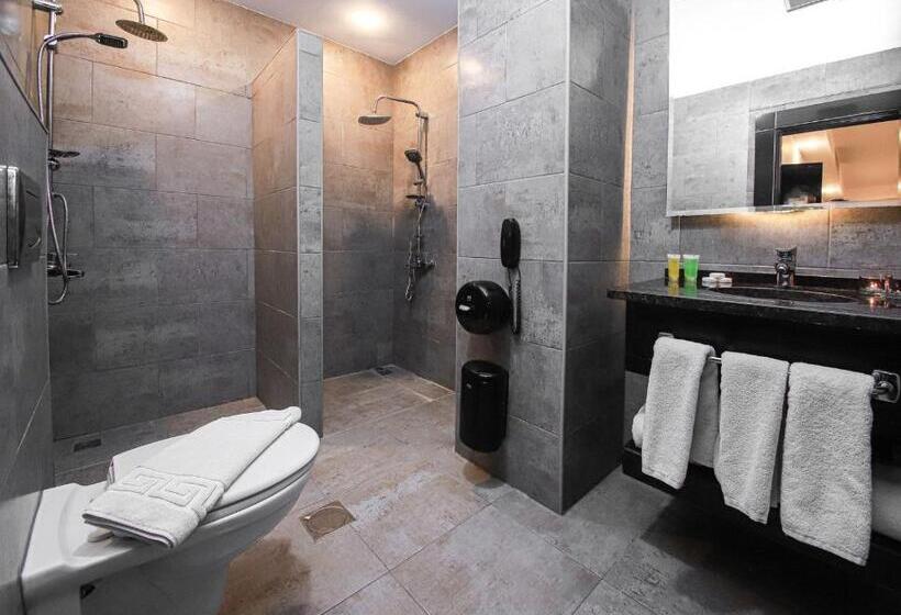 اتاق استاندارد سه نفره, Torino Hotel Amman