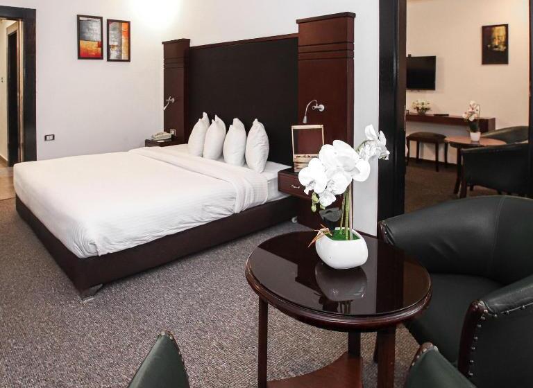 اتاق خانوادگی, Torino Hotel Amman