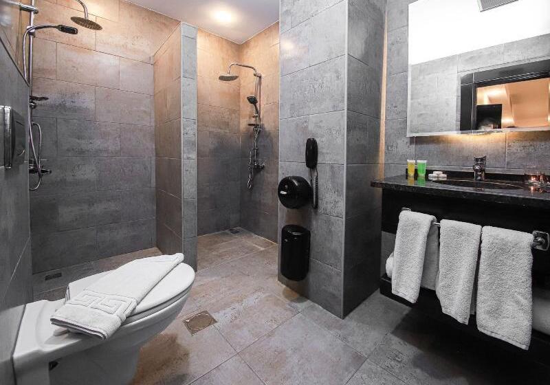 اتاق استاندارد سه نفره, Torino Hotel Amman