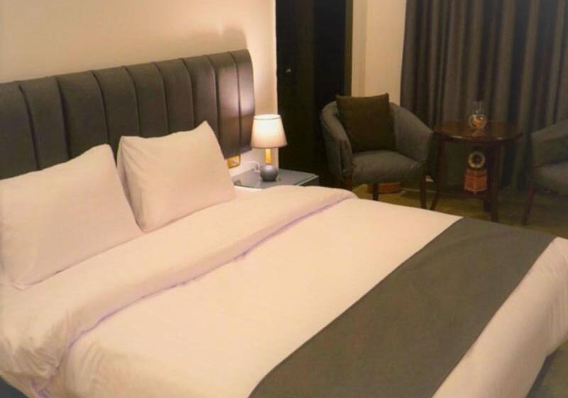 اتاق خانوادگی, Torino Hotel Amman