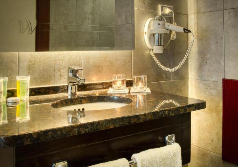 اتاق خانوادگی, Torino Hotel Amman