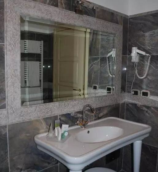 エクゼクティブスイート, Regina Di Saba   Hotel Villa Per Ricevimenti