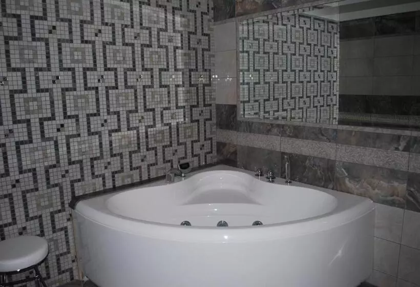 エクゼクティブスイート, Regina Di Saba   Hotel Villa Per Ricevimenti