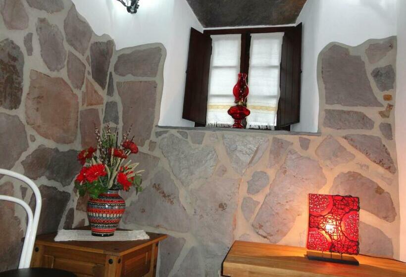 سوییت خانوادگی, Casa Daterra
