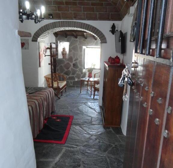 سوییت خانوادگی, Casa Daterra