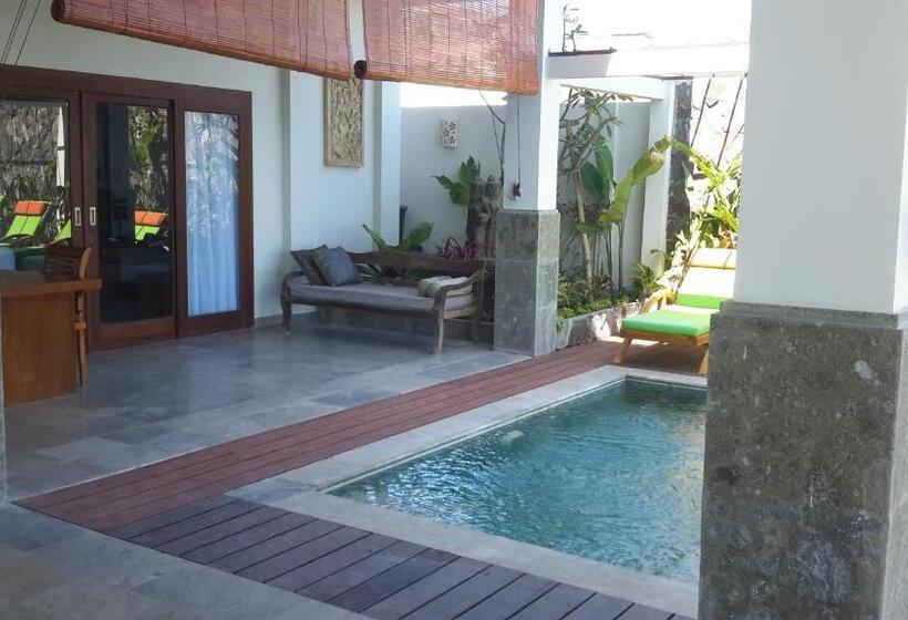 חדר דלוקס נוף לים, Amed Beach Villa