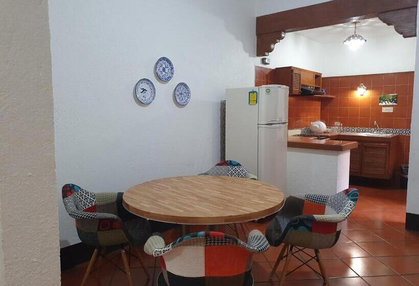 Семейное Студио, Suites Del Centro