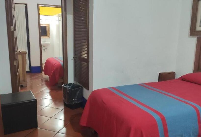 Четырехместный Номер Классик, Suites Del Centro