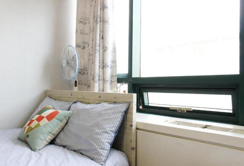 Quarto Familiar Deluxe, Sam Stay Hongdae