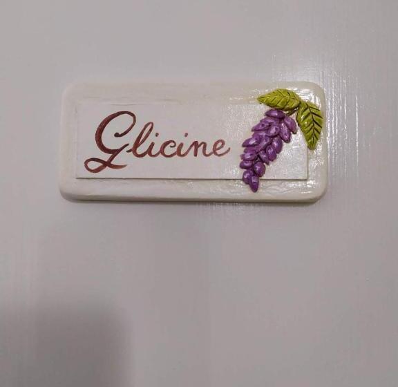 غرفة قياسية ثلاثية مع حمام خارجي, B&b A Casa Di Giosi