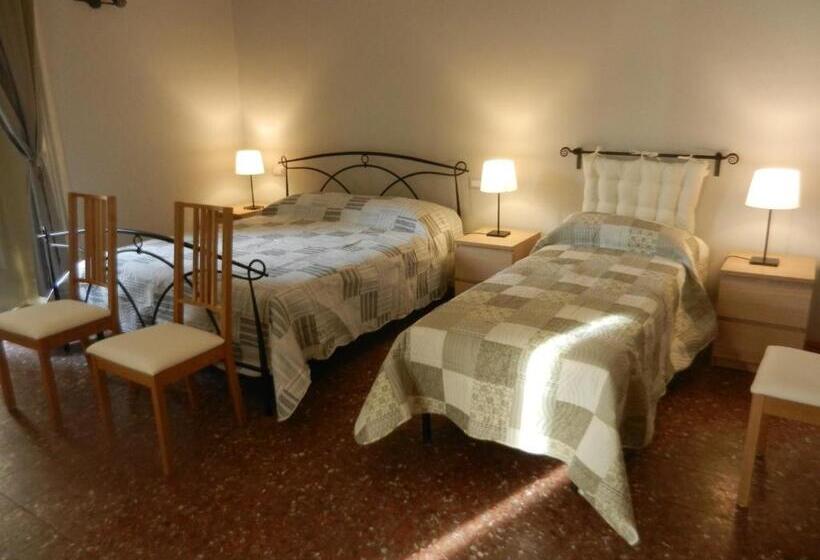 غرفة كومفورت ثلاثية, B&b A Casa Di Giosi