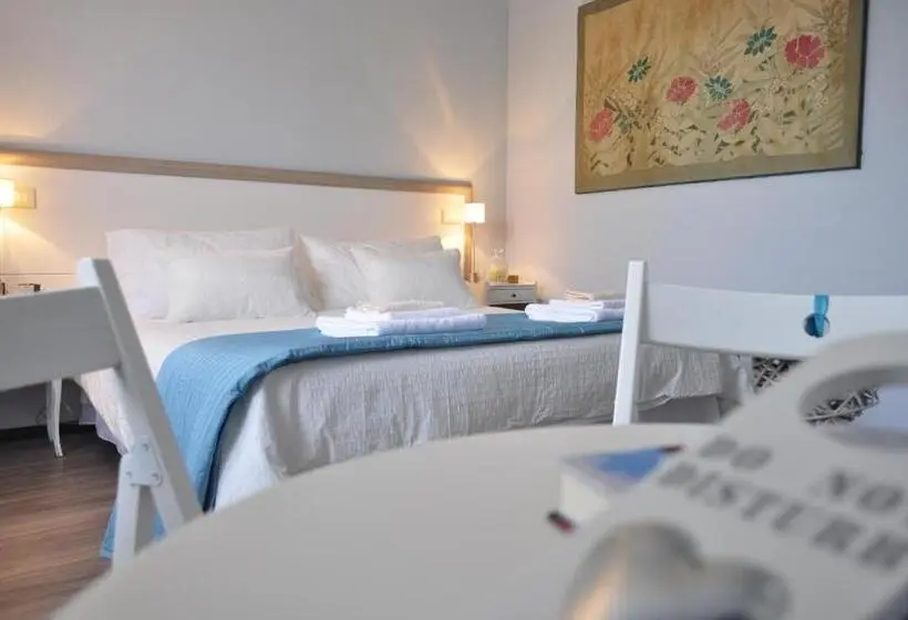 スタンダードルーム, B&b Acquamarina