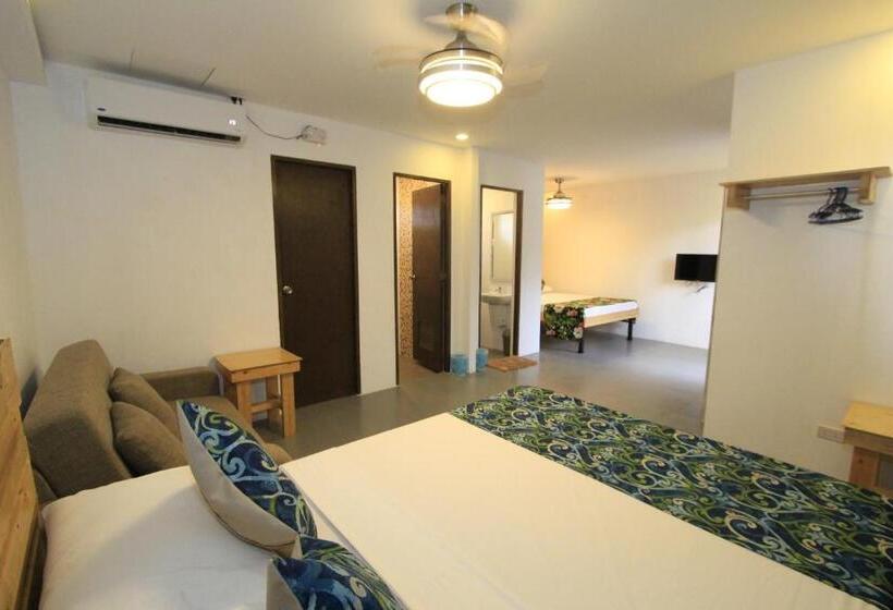 豪华家庭房间, Bay Area Lodge