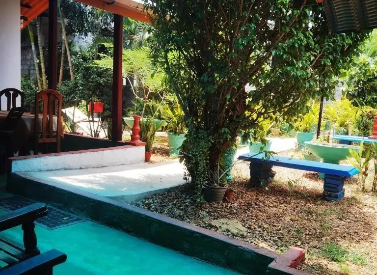 ガーデンビューデラックスルーム, City Paradise Dambulla