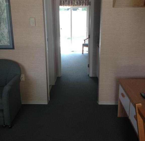 ジュニアスイート, Colonel Williams Resort And Suites