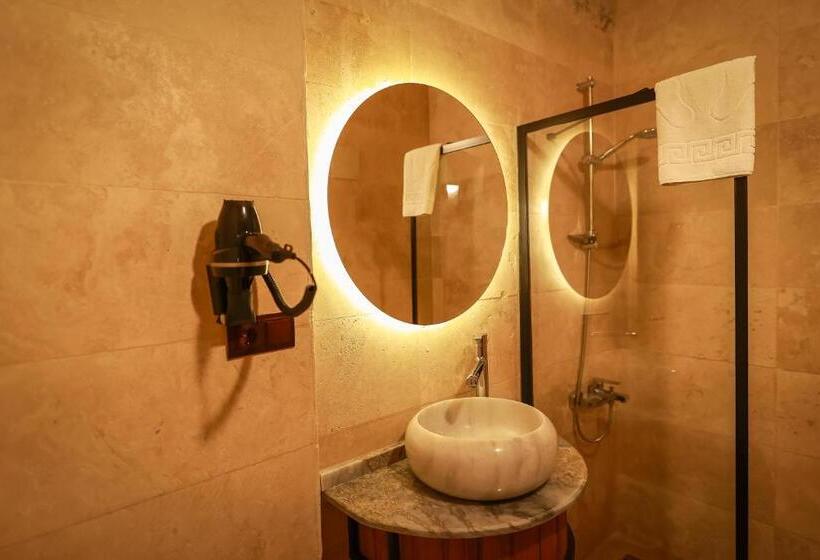 اتاق اکونومی, Mia Cappadocia Cave